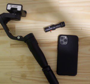 FeiyuTech VLOG Pocket Handheld Gimbal Stabilizer Rode 'VideoMic Me' iPhone 11 Pro 